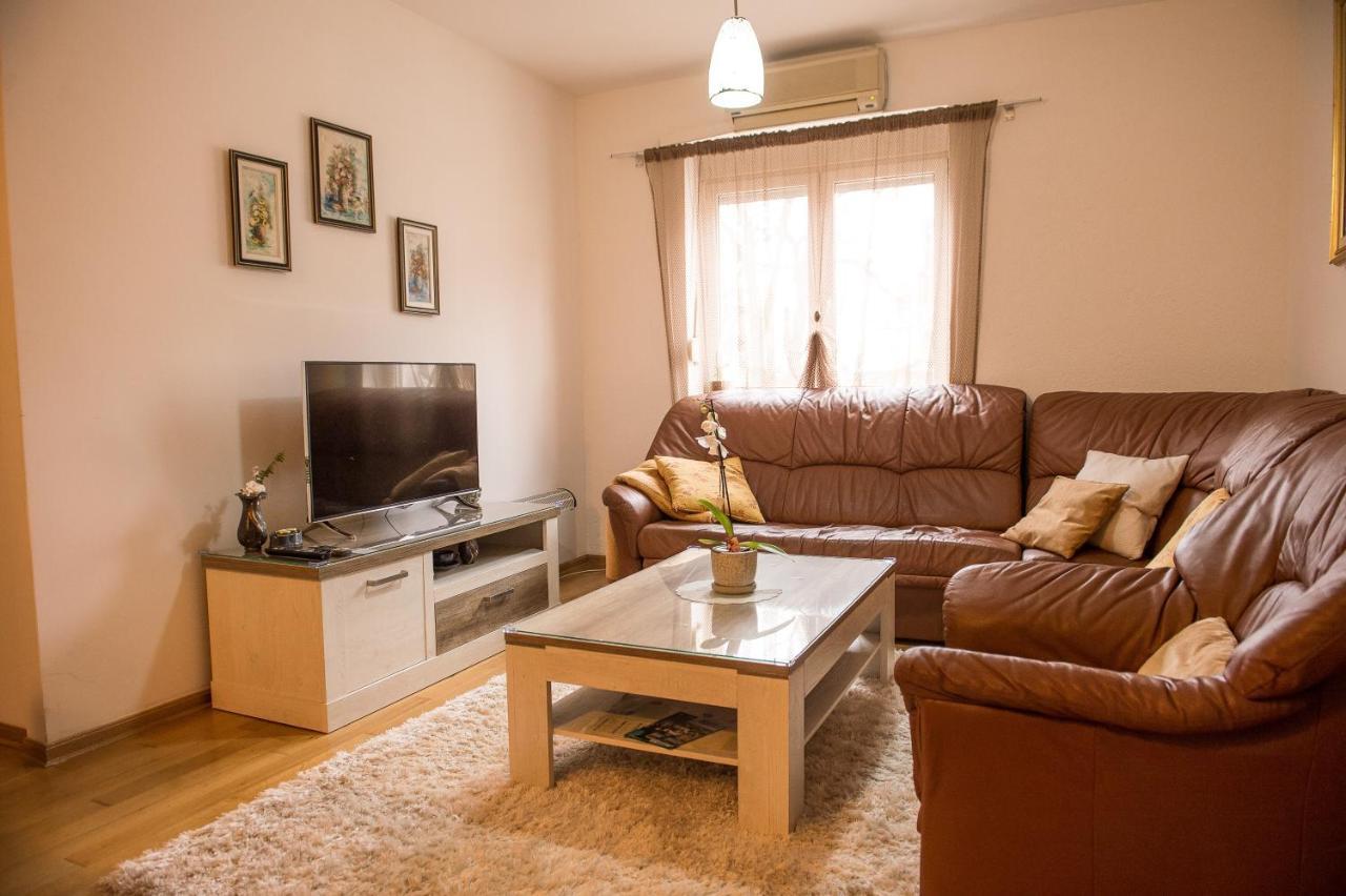 Central Place Trebin Dış mekan fotoğraf